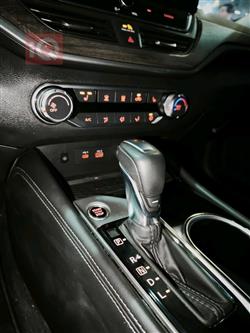 نيسان ألتيما